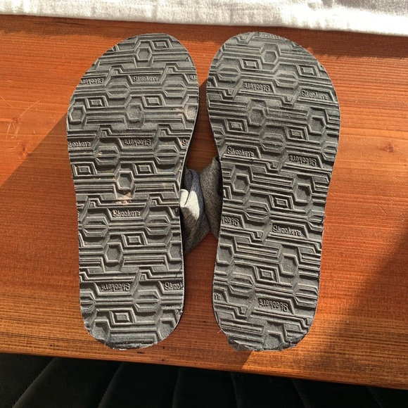 Skechers Yoga Sandals - Picture 3 of 3